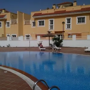 https://casa-tortuga-caleta-de-fuste.in-canary-islands.com