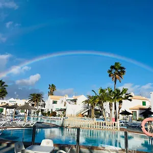 https://casa-sol-caleta-de-fuste.in-canary-islands.com