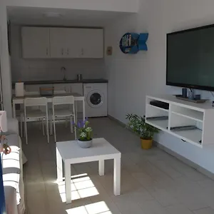 https://apartamento-cntrico-caleta-de-fuste.in-canary-islands.com